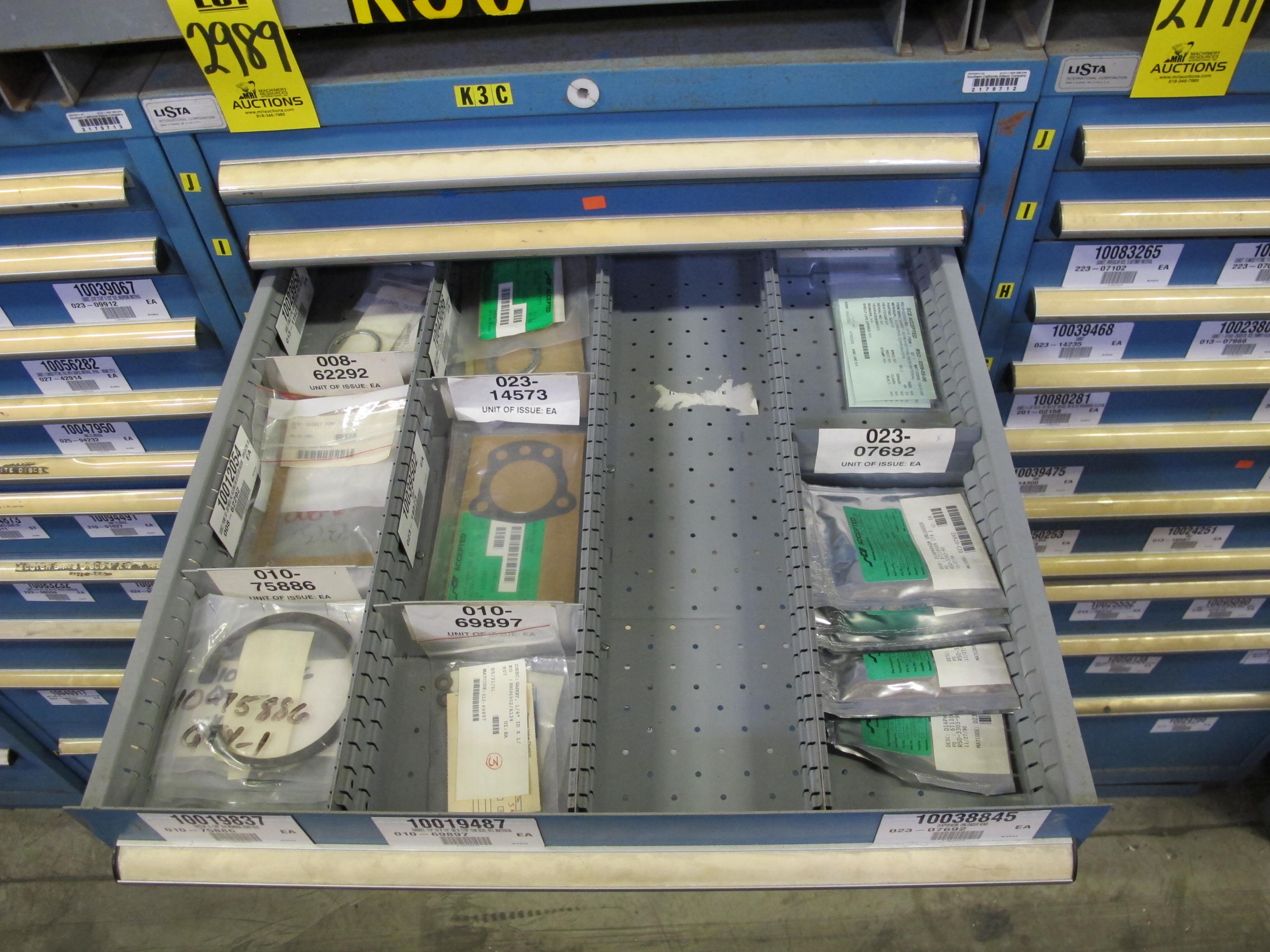 LISTA HEAVY DUTY 10-DRAWER PARTS CABINET W/ CONTENTS (W-50) LOADING & HANDLING FEE $25-